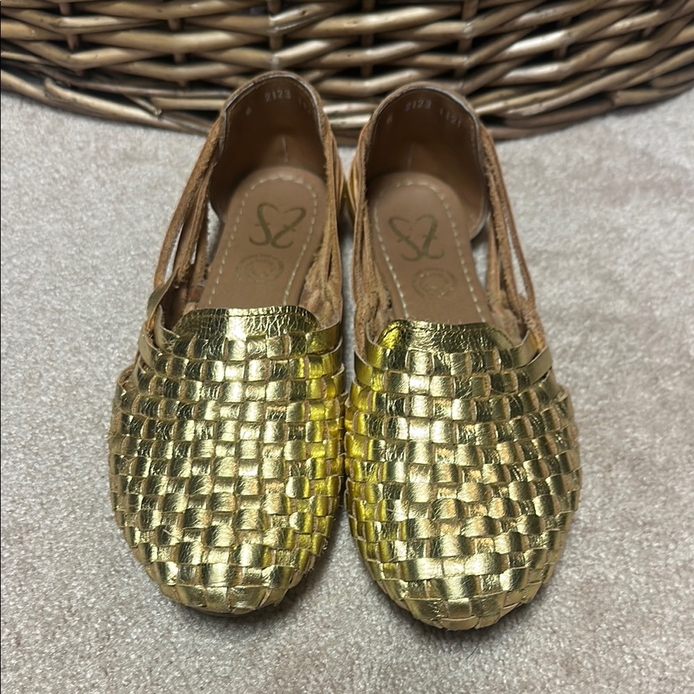 Gold Woven Women’s Shoes